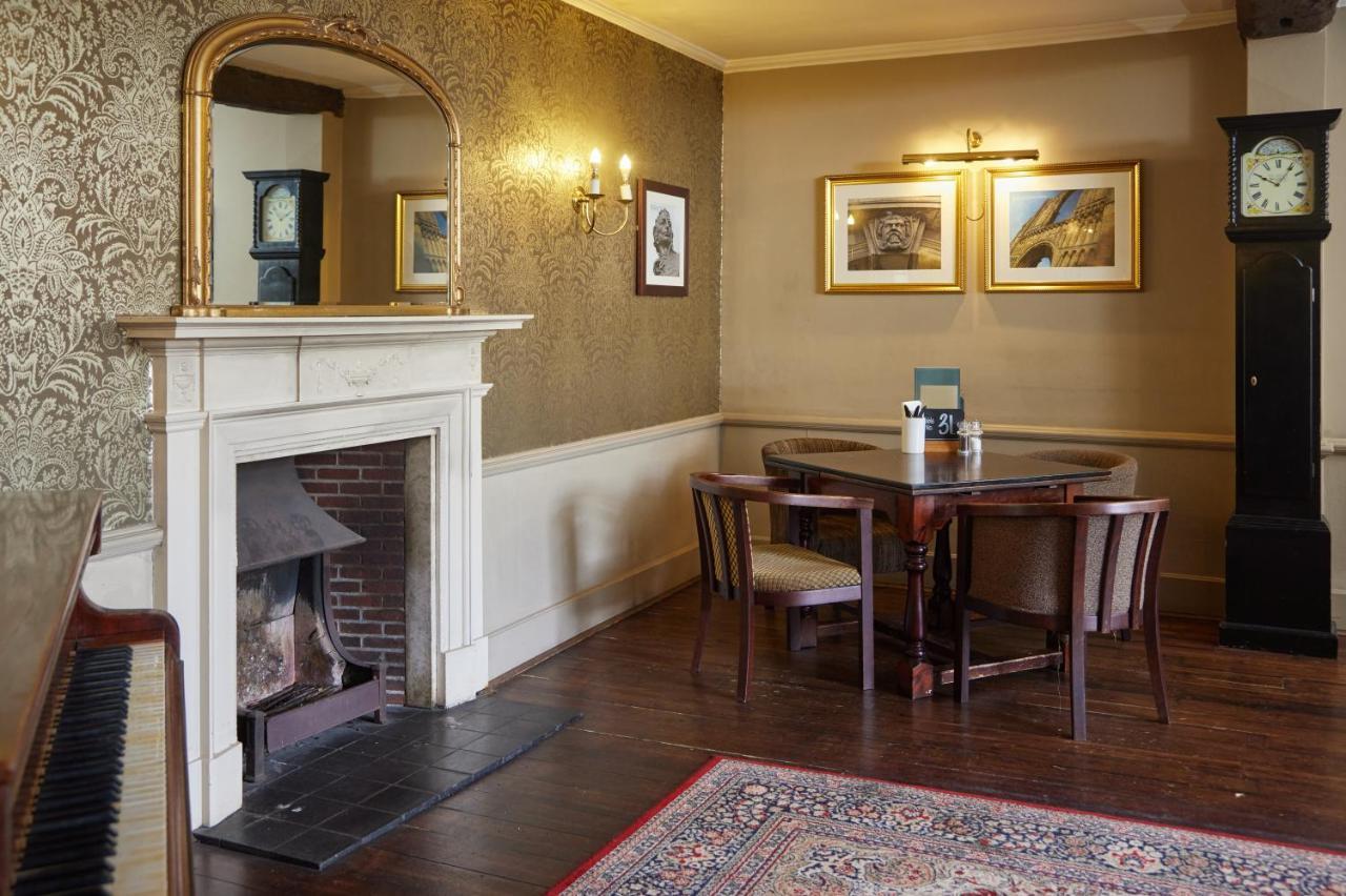 Bell By Greene King Inns Thetford Ngoại thất bức ảnh